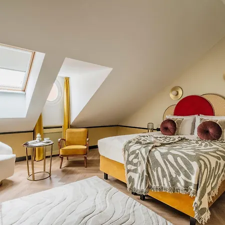 Colette By Staylab *