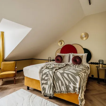 Colette By Staylab Hotel