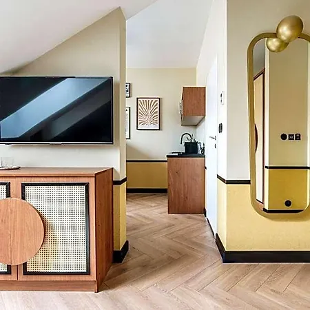 Hotel Colette By Staylab