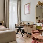 Ξενοδοχείο Colette By Staylab
