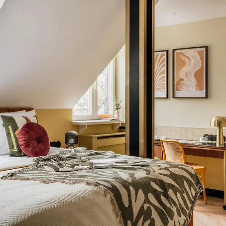 Colette - Loftaffair Collection Hotel